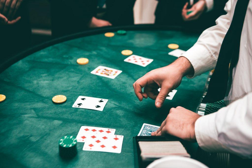 Illegale Online Casinos: Geld von der Hausbank zurückfordern - Rechtsanwalt Kaufmann